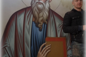 Храм Казанской иконы Божией Матери: образы евангелистов